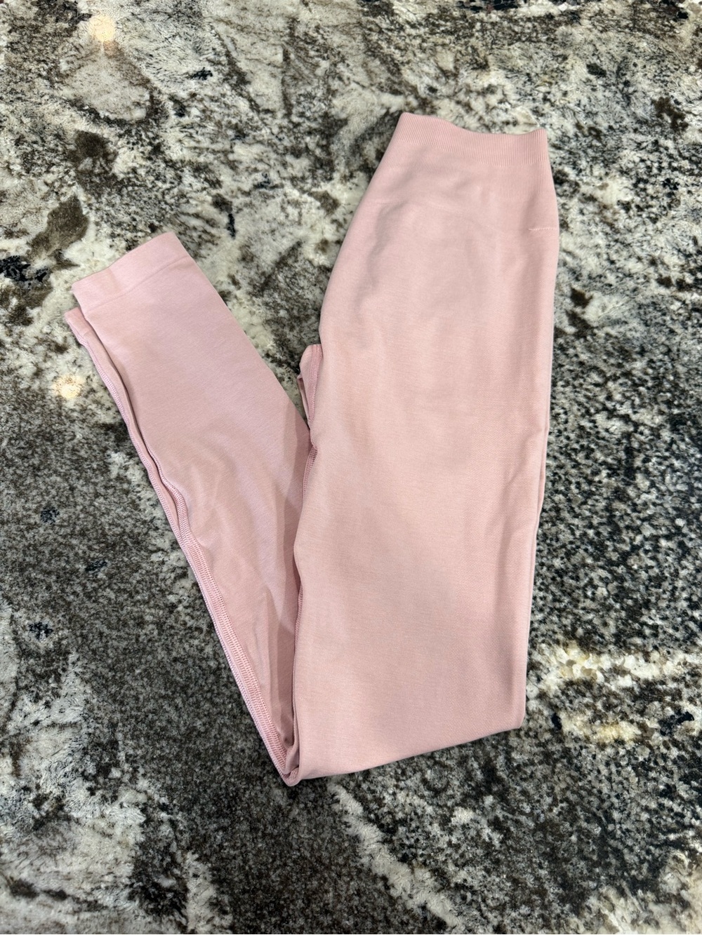 Alphalete Light Pink Stretch Leggings